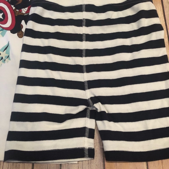 Hanna captain America pajamas - Picture 3 of 8